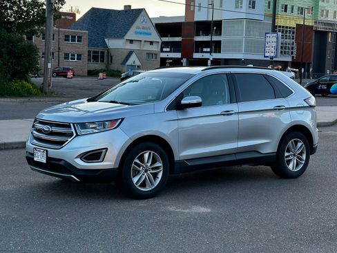 Used 2017 Ford Edge SEL AWD/4WD image 2