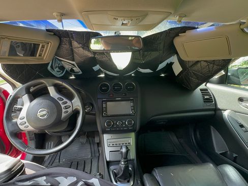 Used 2008 Nissan Altima 3.5 SE w/ Premium Pkg image 8