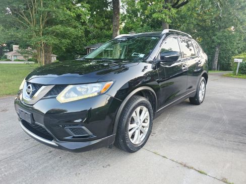 Used 2015 Nissan Rogue SV AWD/4WD image 4