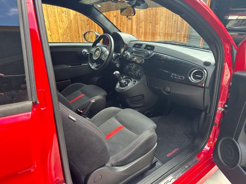 Used 2014 FIAT 500 Abarth w/ Comfort/Convenience Group FWD image 14