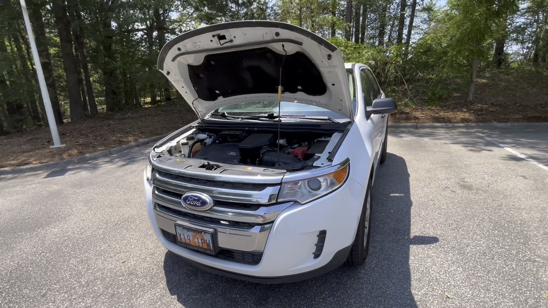 Used 2014 Ford Edge SE AWD/4WD image 2