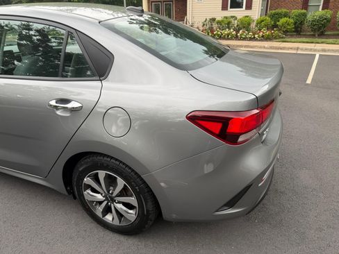 Used 2022 Kia Rio S w/ Technology Package FWD image 17