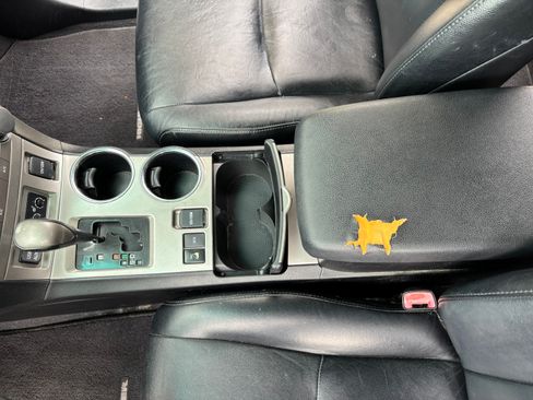 Used 2012 Toyota Highlander SE w/ Tow Pkg AWD/4WD image 14