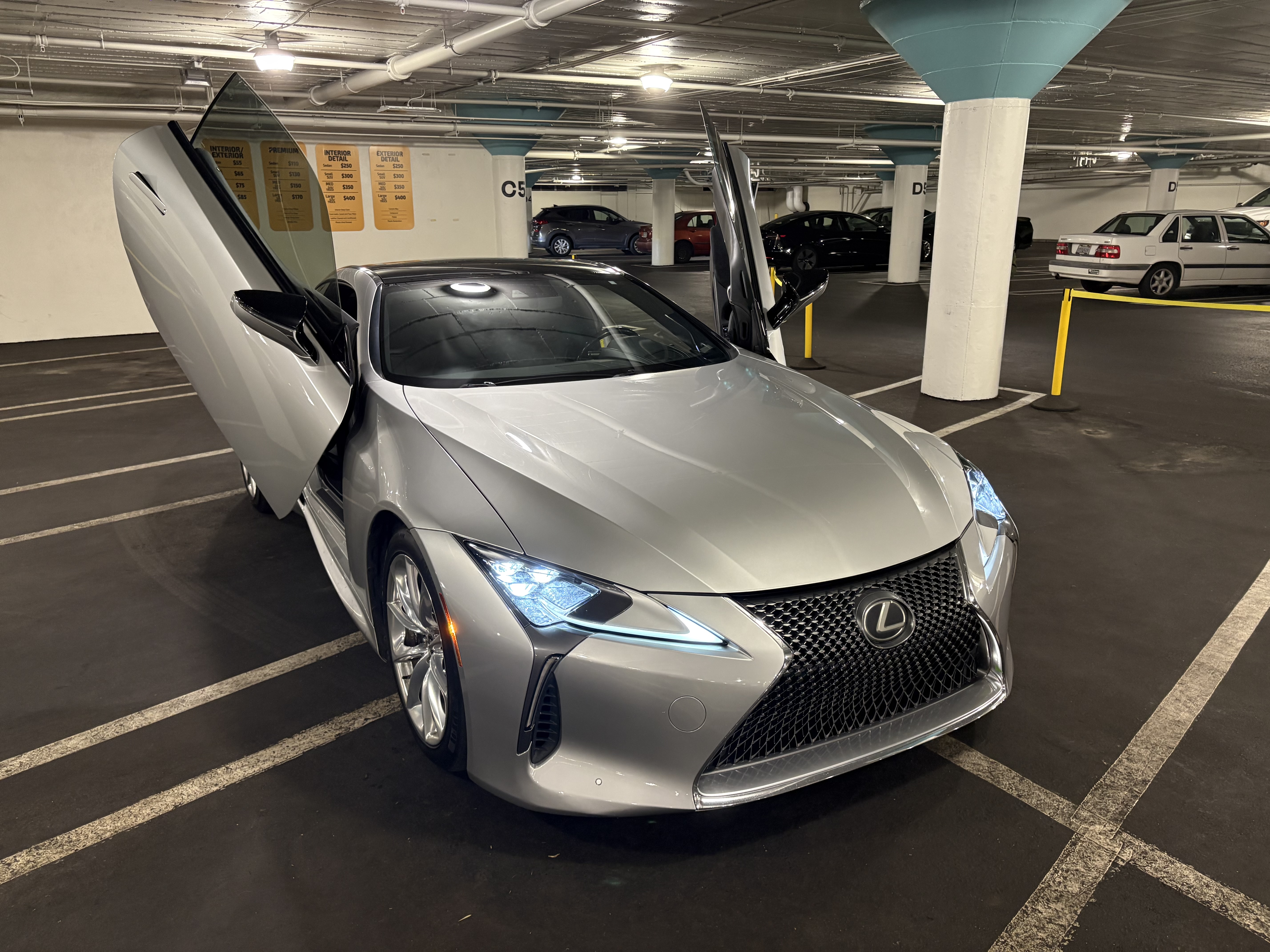 Used 2018 Lexus LC 500 Coupe w/ Touring Package RWD image 14