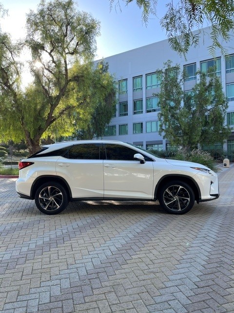 Used 2016 Lexus RX 350 FWD w/ Luxury Package image 2