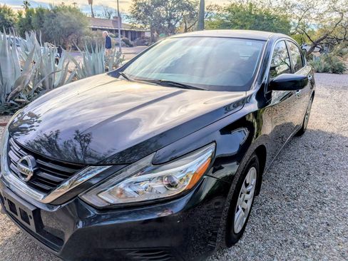 Used 2017 Nissan Altima 2.5 S w/ Power Driver Seat Package image 4