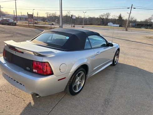 Used 1999 Ford Mustang GT image 4