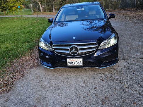 Used 2016 Mercedes-Benz E 350 Sedan image 2