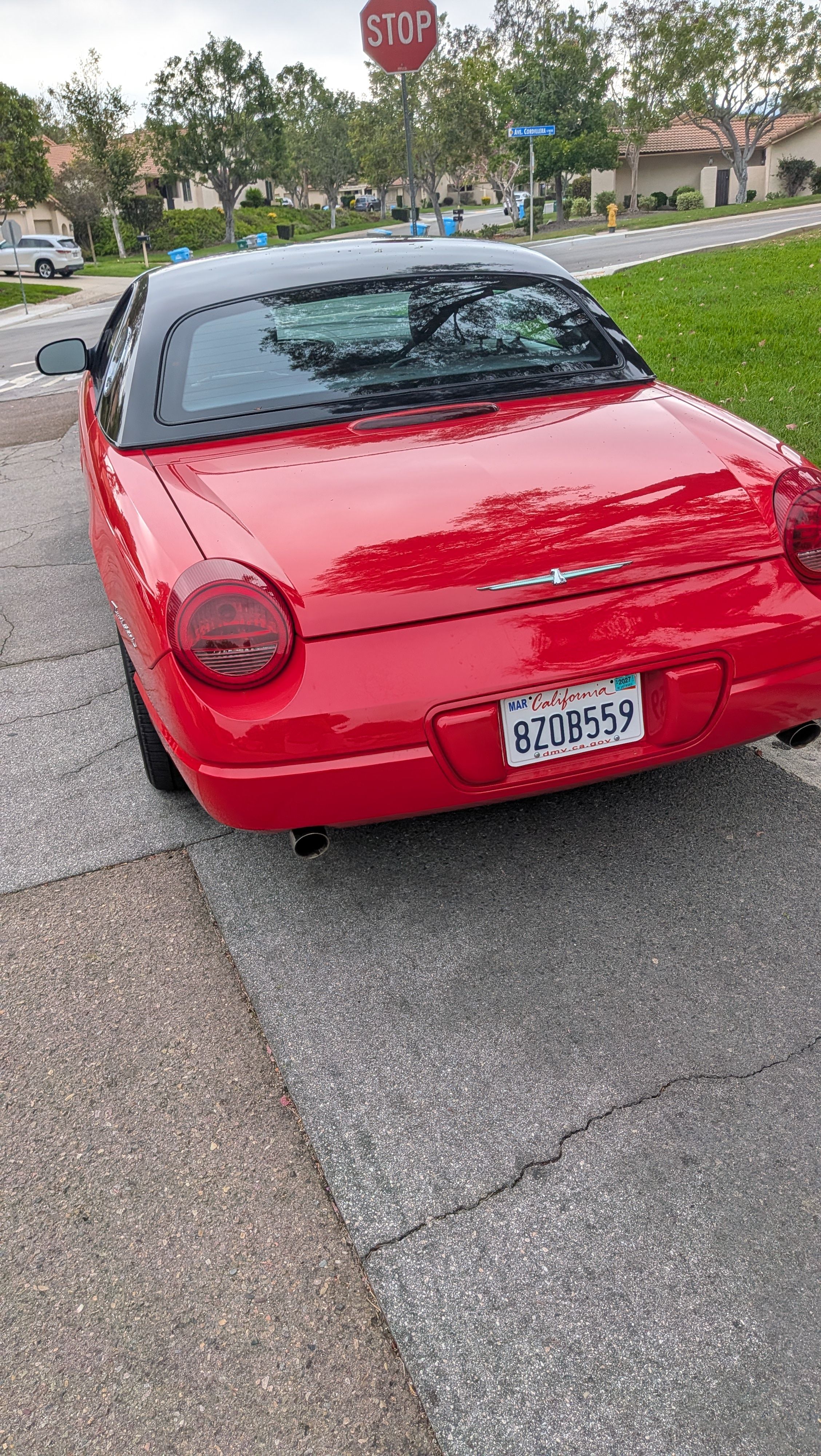 Used 2002 Ford Thunderbird RWD image 2