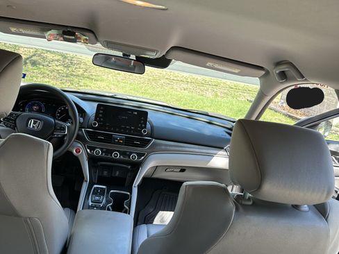 Used 2018 Honda Accord Hybrid image 20