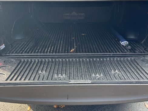 Used 2018 RAM 1500 Big Horn image 5