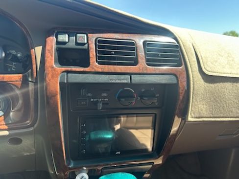 Used 1998 Toyota 4Runner Limited image 8