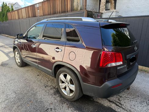 Used 2012 Kia Sorento EX w/ Premium Plus Pkg image 2