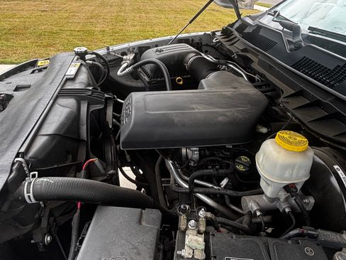 Used 2017 RAM 1500 Big Horn AWD/4WD image 4