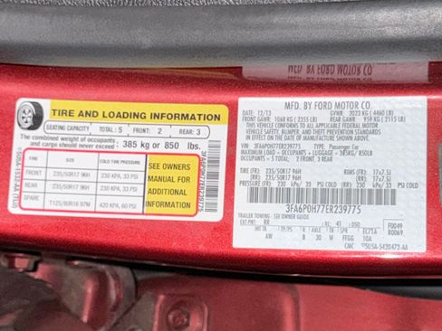 Used 2014 Ford Fusion SE image 22