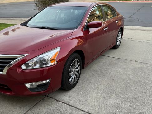 Used 2015 Nissan Altima 2.5 S w/ Power Driver Seat Package image 6