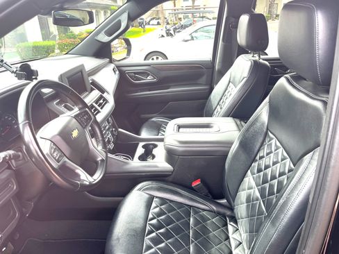 Used 2023 Chevrolet Suburban LS w/ Driver Alert Package image 9