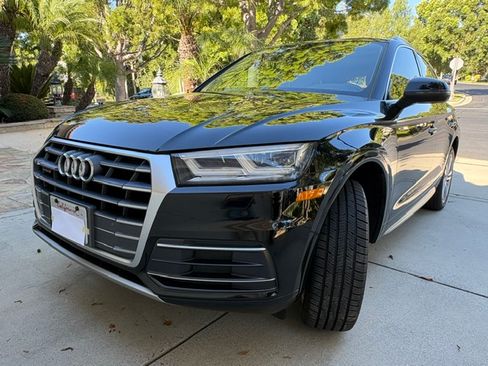 Used 2018 Audi Q5 2.0T Premium Plus AWD/4WD image 1