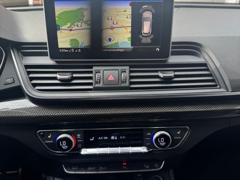 Used 2018 Audi SQ5 Prestige w/ Prestige Package image 24