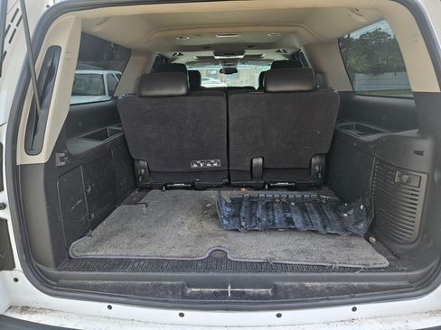 Used 2011 Chevrolet Suburban LT AWD/4WD image 12