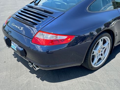 Used 2006 Porsche 911 Carrera S RWD image 13