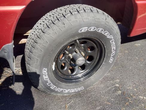 Used 2003 Ford Ranger FX4 image 28