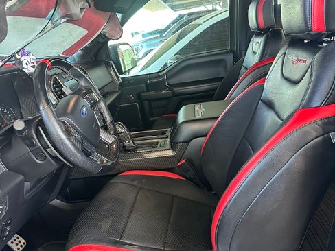 Used 2018 Ford F150 Raptor w/ Equipment Group 802A Luxury image 4