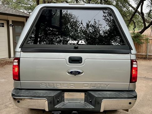 Used 2015 Ford F250 XLT w/ XLT Value Package image 11