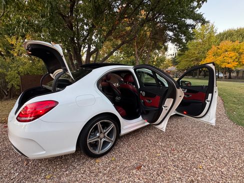 Used 2015 Mercedes-Benz C 300 Sedan image 19