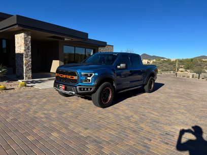Used 2019 Ford F150 Raptor w/ Equipment Group 801A Mid