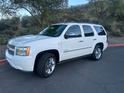 Used 2009 Chevrolet Tahoe LTZ image 1