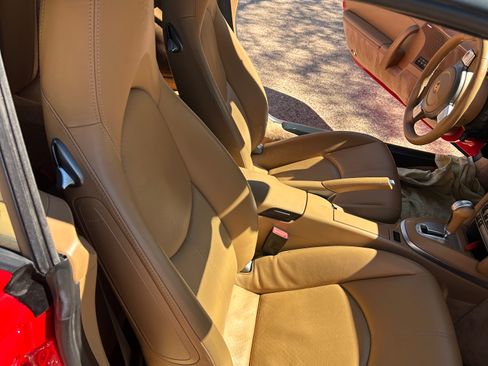 Used 2006 Porsche 911 Carrera S image 5