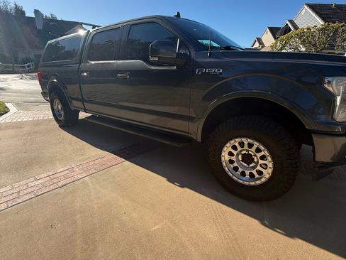 Used 2018 Ford F150 Lariat w/ Equipment Group 502A Luxury image 13