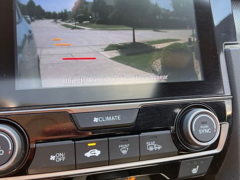 Used 2017 Honda Civic EX-L image 10