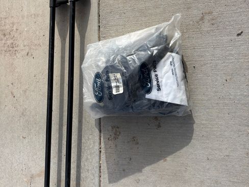 Used 2014 Ford F150 XLT w/ Equipment Group 302A Luxury image 17