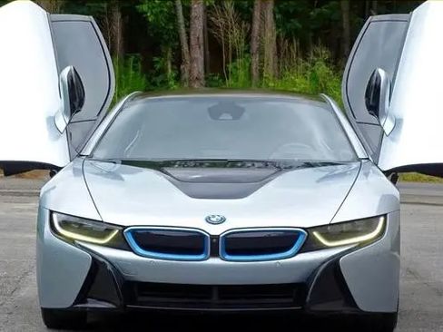 Used 2015 BMW i8 AWD/4WD image 5