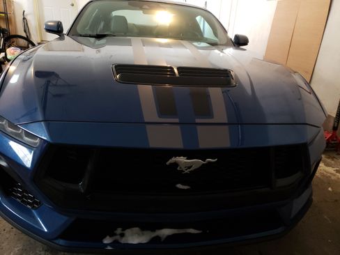 Used 2024 Ford Mustang GT Premium image 2