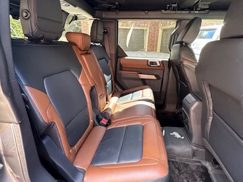 Used 2023 Ford Bronco Outer Banks w/ Sasquatch Package image 14