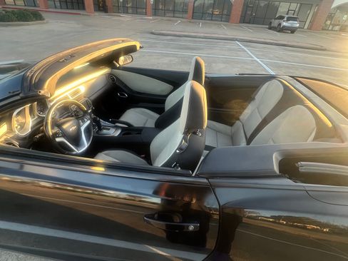 Used 2014 Chevrolet Camaro LT image 29