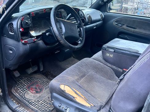 Used 2001 Dodge Ram 2500 Truck 2WD Quad Cab image 6