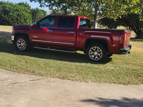 Used 2018 GMC Sierra 1500 SLT w/ Texas SLT Premium Package image 12