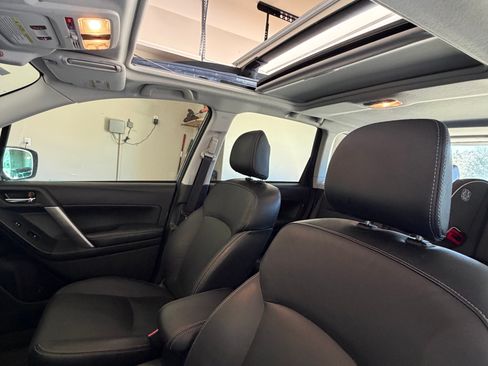 Used 2016 Subaru Forester 2.0XT Touring w/ Eyesight & Navigation System image 17