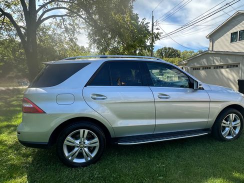 Used 2015 Mercedes-Benz ML 350 4MATIC image 4