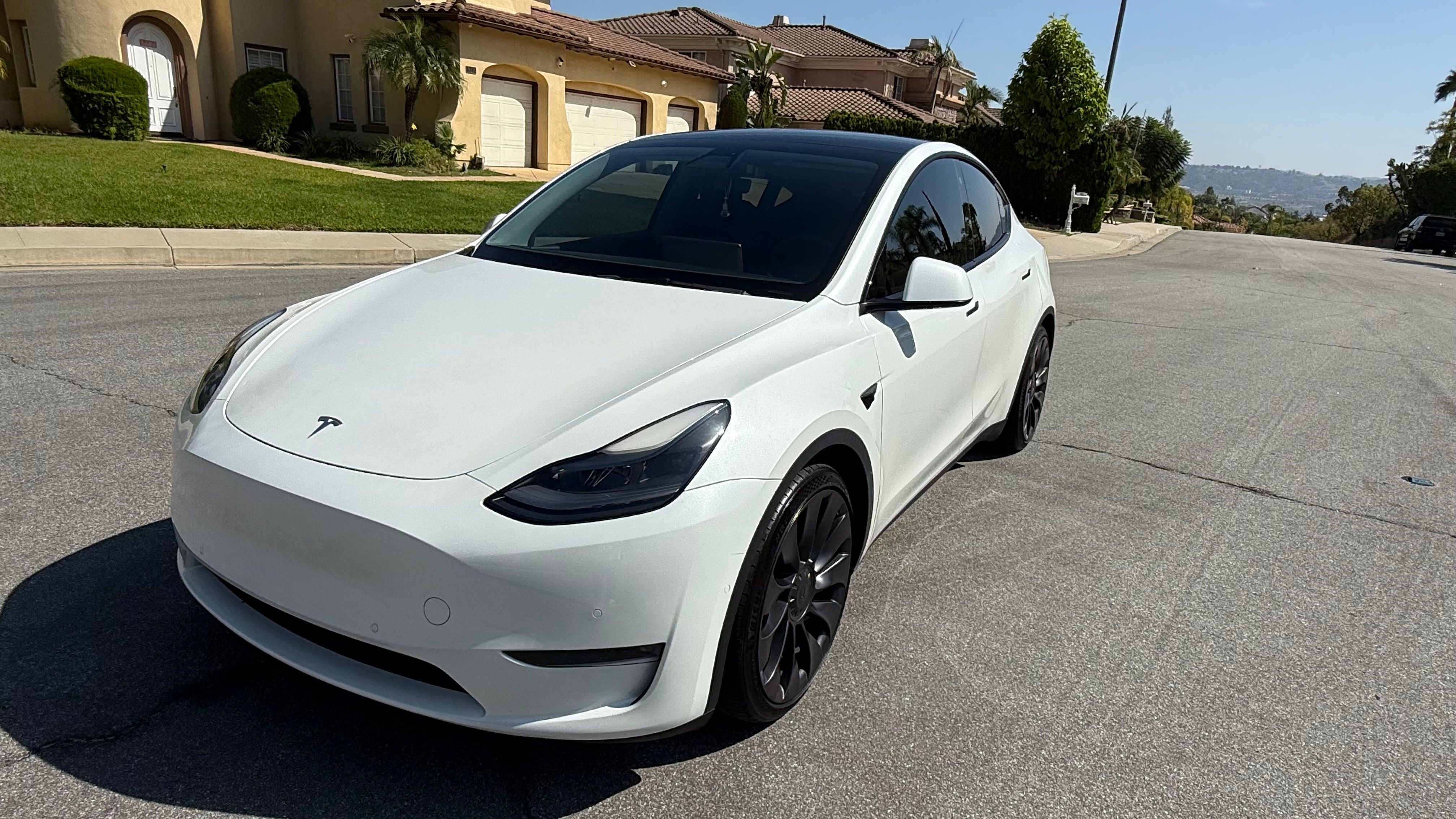 Used 2021 Tesla Model Y Performance AWD/4WD image 15