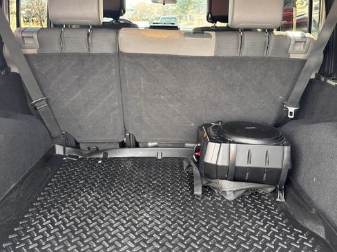 Used 2007 Jeep Wrangler Unlimited X image 19