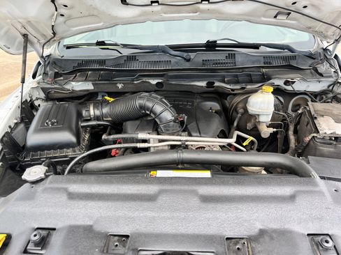 Used 2012 RAM 1500 Laramie RWD image 22