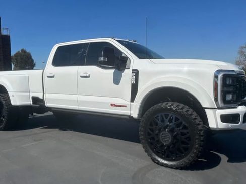 Used 2024 Ford F450 Lariat w/ Lariat Ultimate Package image 1