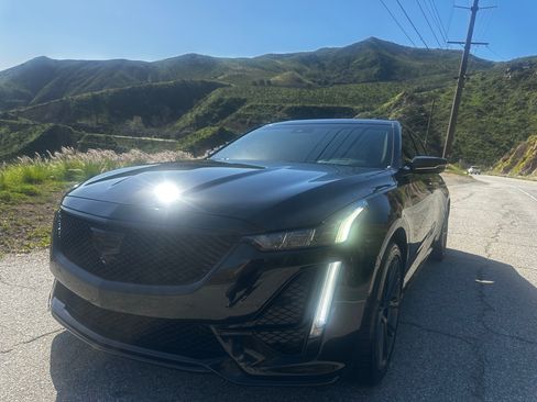 Used 2023 Cadillac CT5 V w/ Premium Package image 6