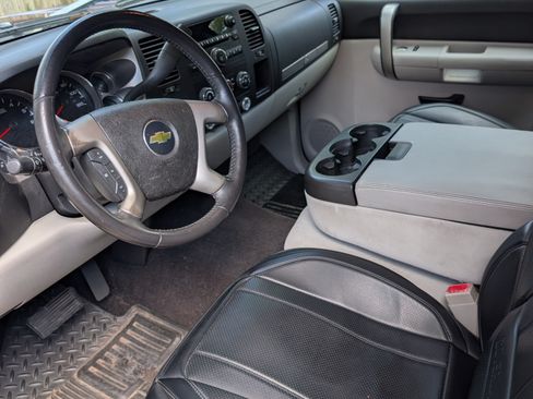 Used 2009 Chevrolet Silverado 1500 LT w/ Power Pack Plus image 16