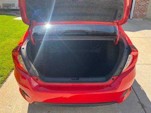 Used 2016 Honda Civic LX image 5